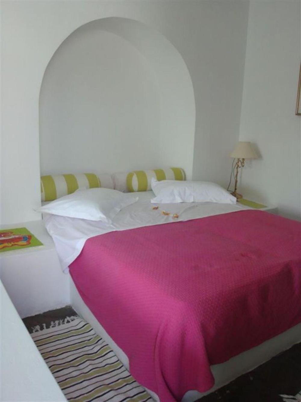 Kontseta Hotell Mérichas Exteriör bild